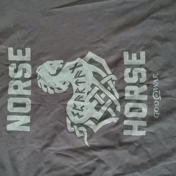 Norse Horse God of War Loot Gaming Tee - Large 100% Cotton T-shirt - Picture 2 of 3